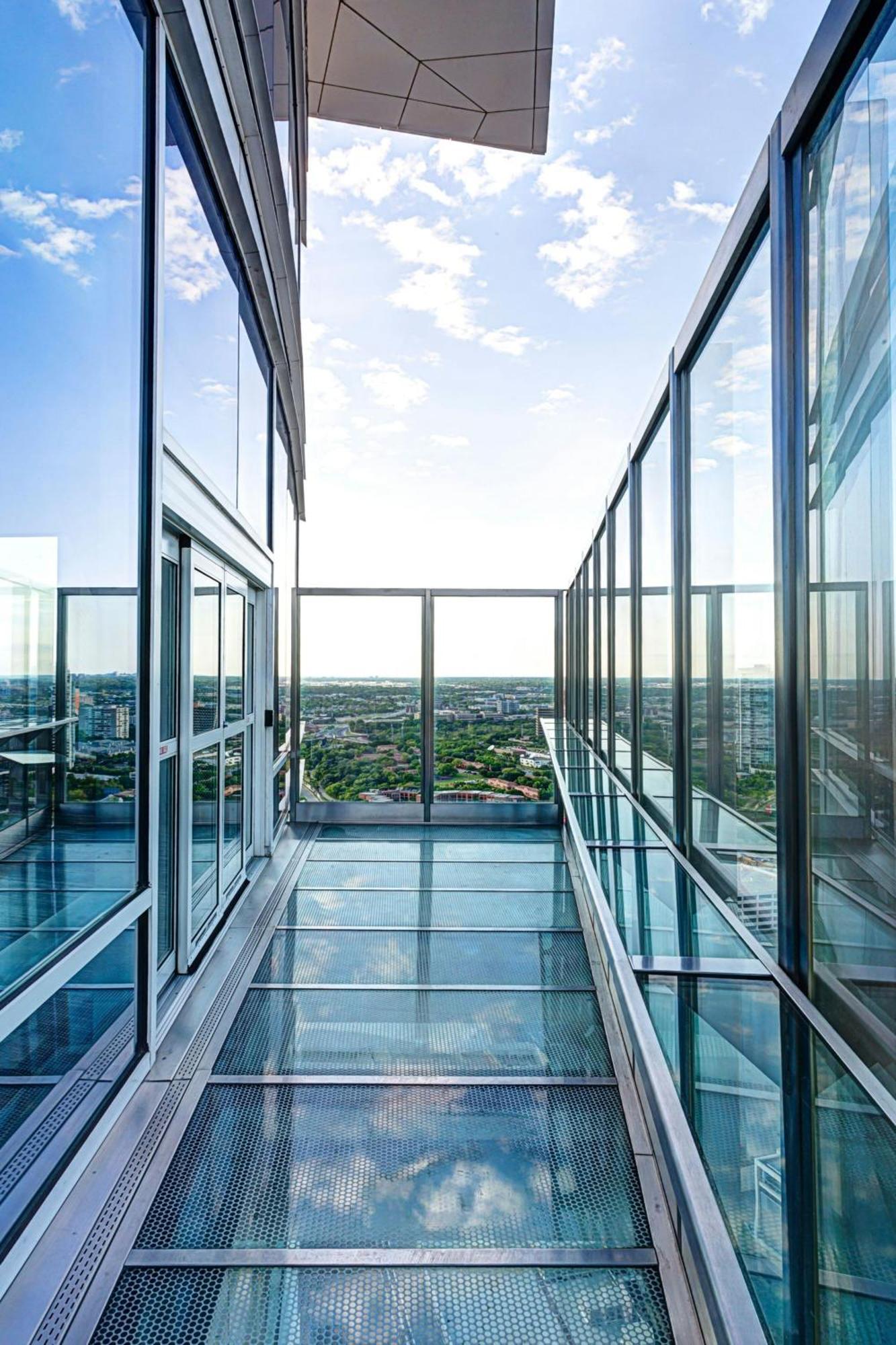 W Dallas Exteriér fotografie